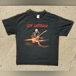 Vintage 2013 Joe Satriani Unstoppable Momentum Tour T-Shirt Alstyle Black Large